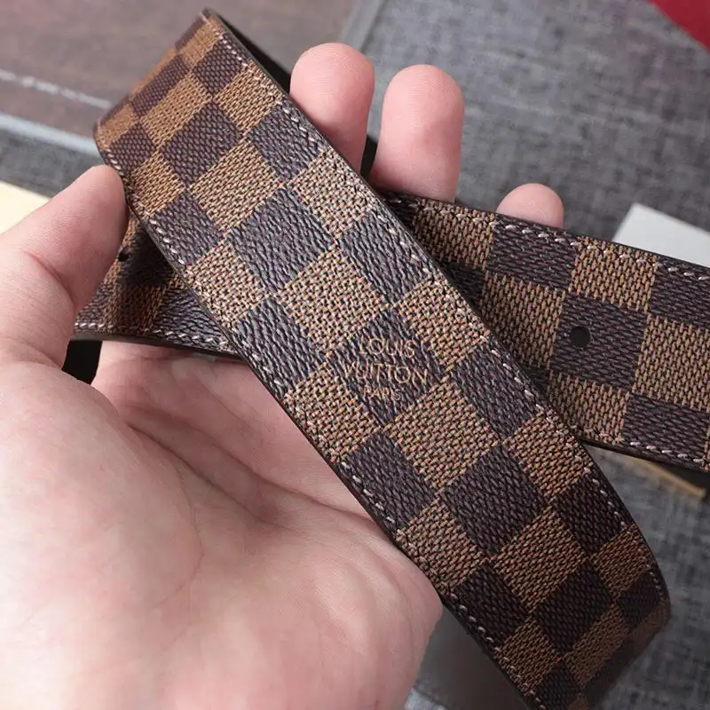 LV s Belte 19xf0098