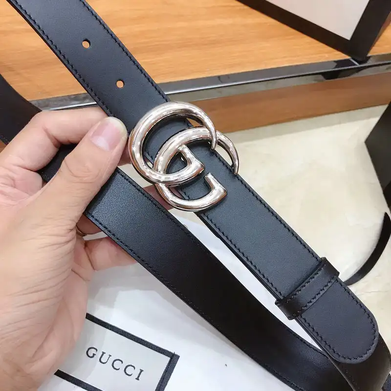G*u*i s belt 2007xf0045