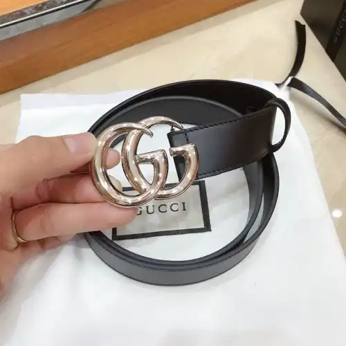 G*u*i s belt 2007xf0045