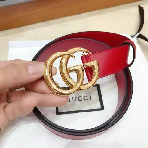 G*u*i s belt 2007xf0047