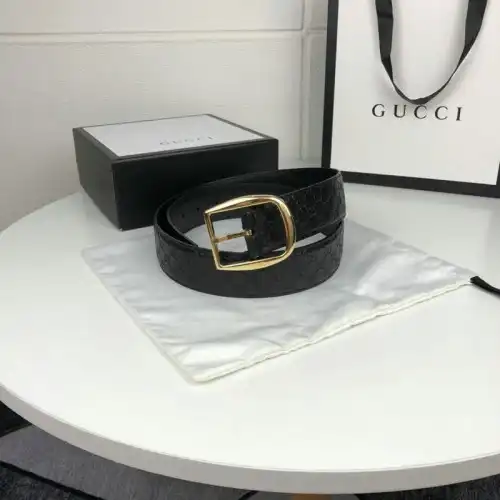 G*u*i s belt 2007xf0087