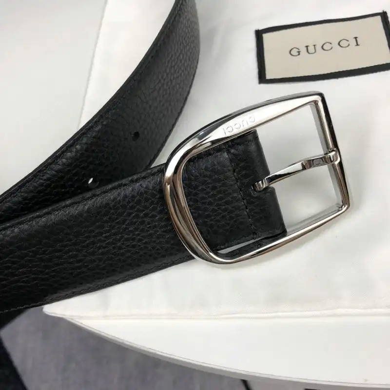 G*u*i s belt 2007xf0088