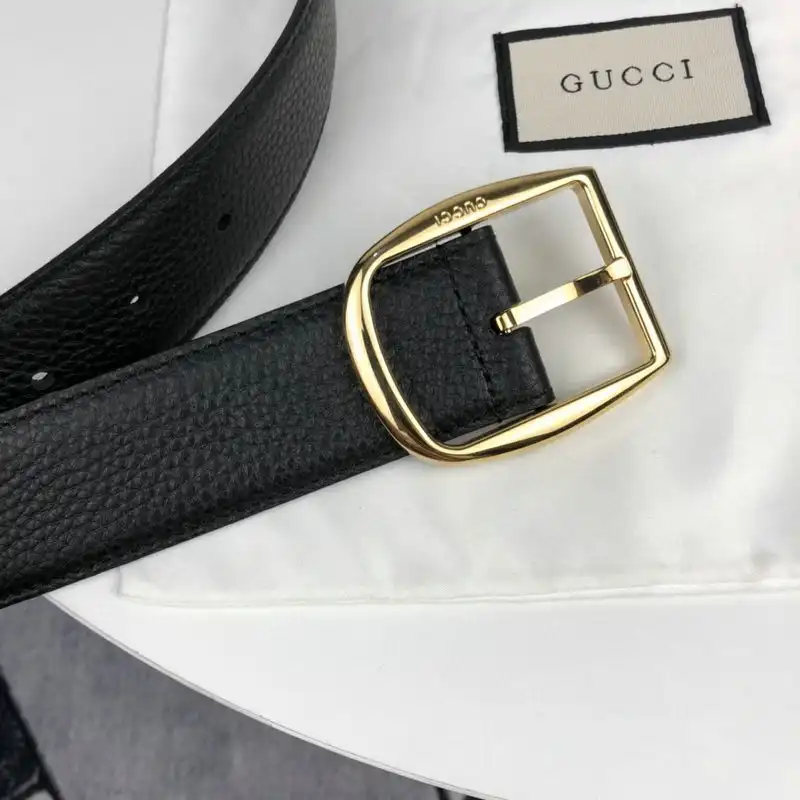 G*u*i s belt 2007xf0089