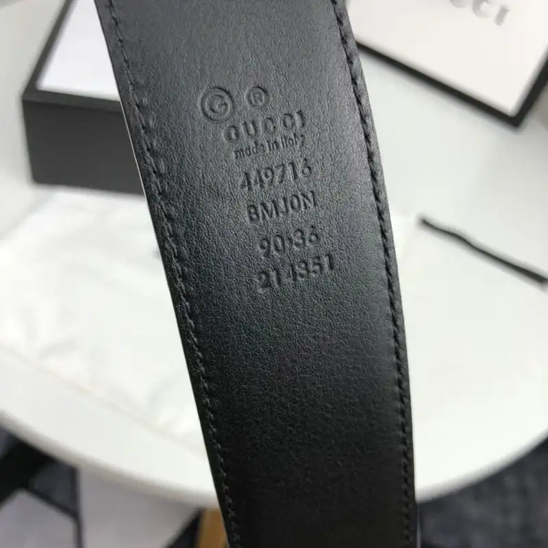 G*u*i s belt 2007xf0091