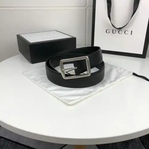 G*u*i s belt 2007xf0092