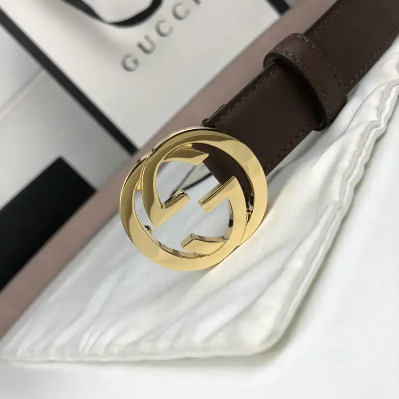 G*u*i s belt 2009xf0026