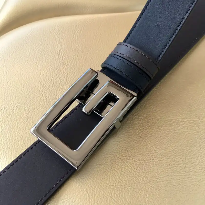 G*u*i s belt 2012xia0096