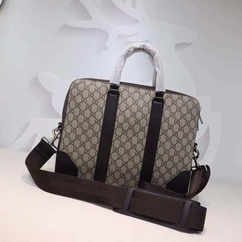 G*u*i briefcases 19gm0021