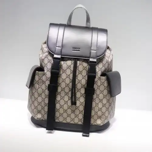 G*u*i backpack 19gm0047