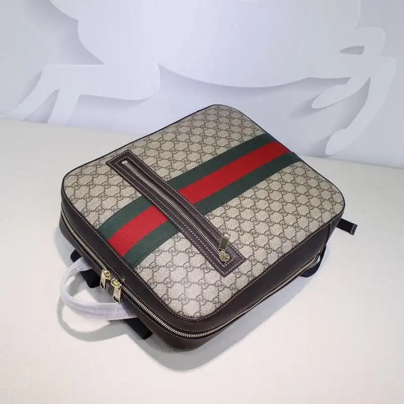 G*u*i backpack 19gm0069