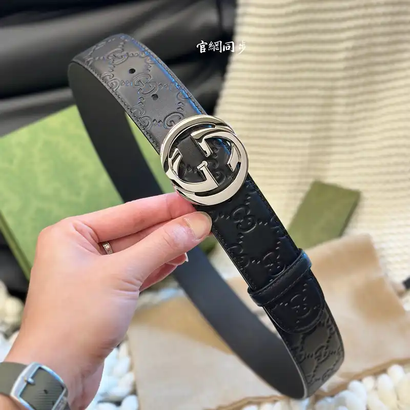 G*u*i belts 2407xf0025