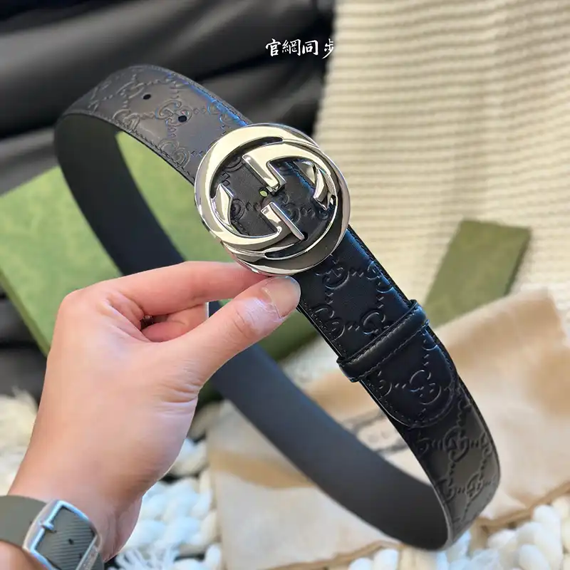 G*u*i belts 2407xf0026