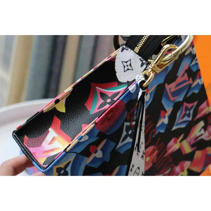 LV Bags 205B570044