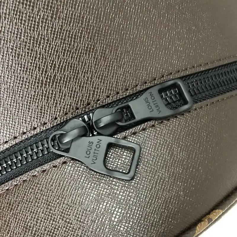LV Bags 206B570118