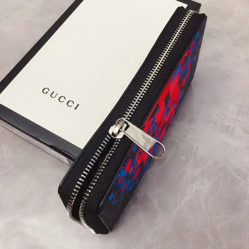 G*u*i bags 208b570050