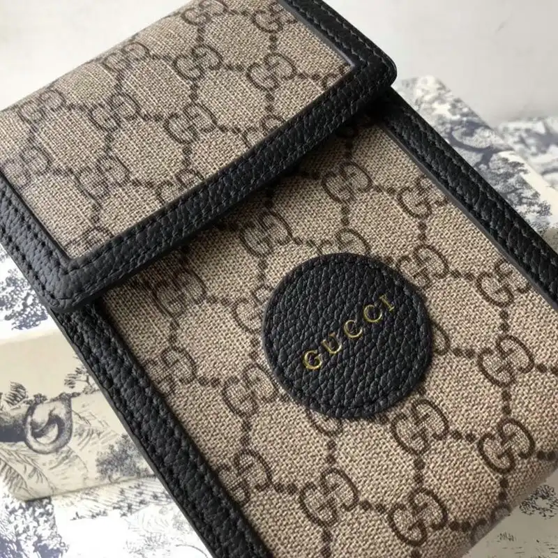 G*u*i bags 208b570058