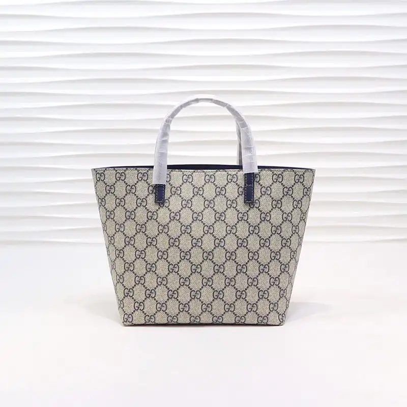 G*u*i bags 208b570137