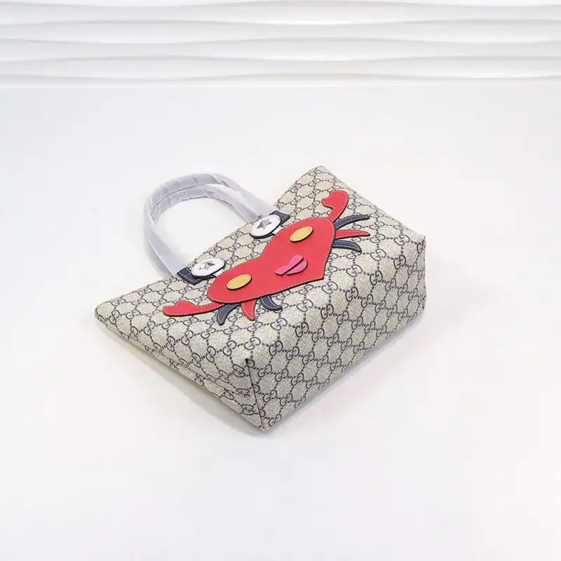 G*u*i bags 208b570137