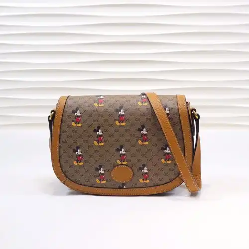 G*u*i bags 20dj570043