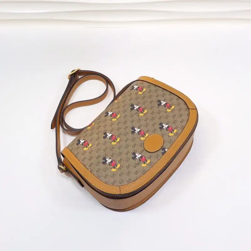 G*u*i bags 20dj570043