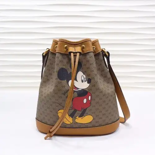 G*u*i bags 20dj570055