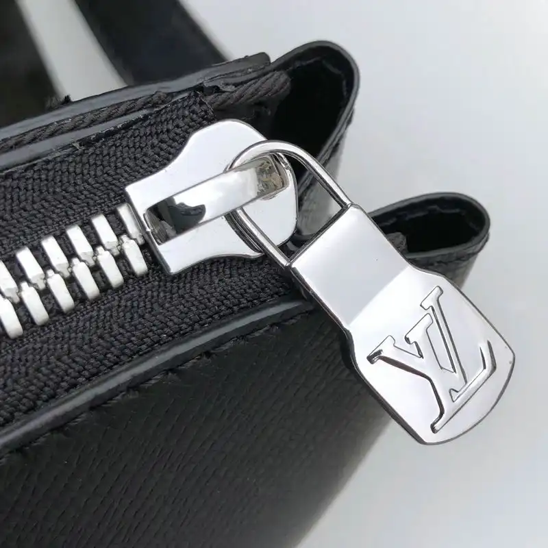 LV Bags 20DJ570070
