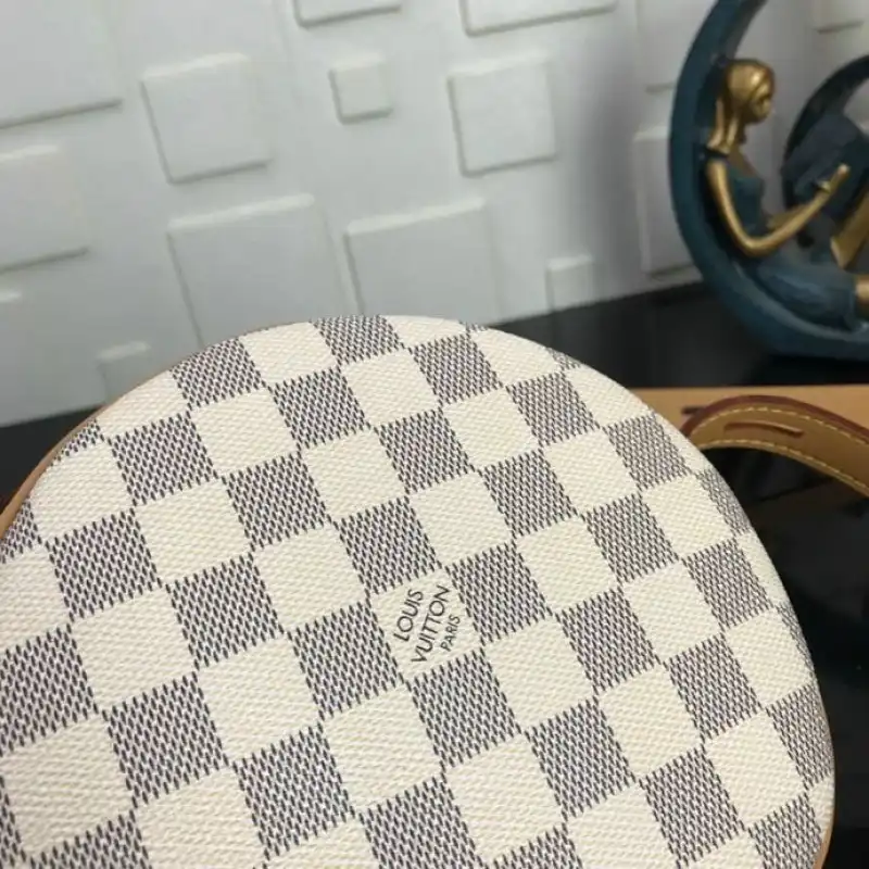 G*u*i bags 20b570081