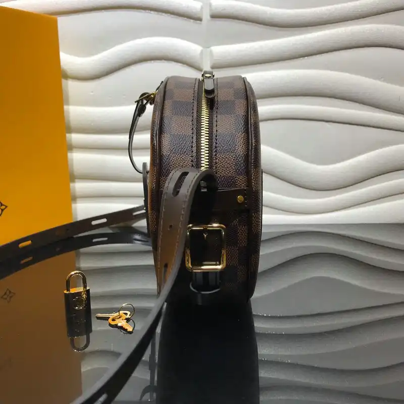 G*u*i bags 20b570083