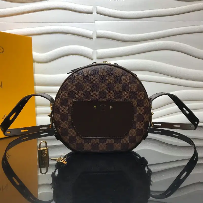 G*u*i bags 20b570083