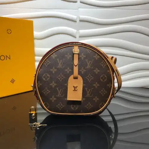 G*u*i bags 20b570084