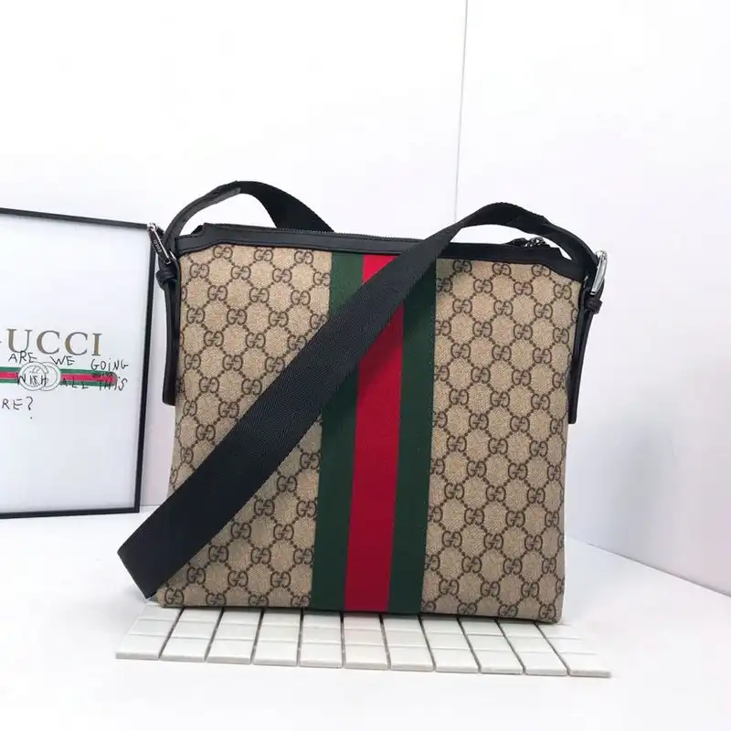 G*u*i bags 20b570169