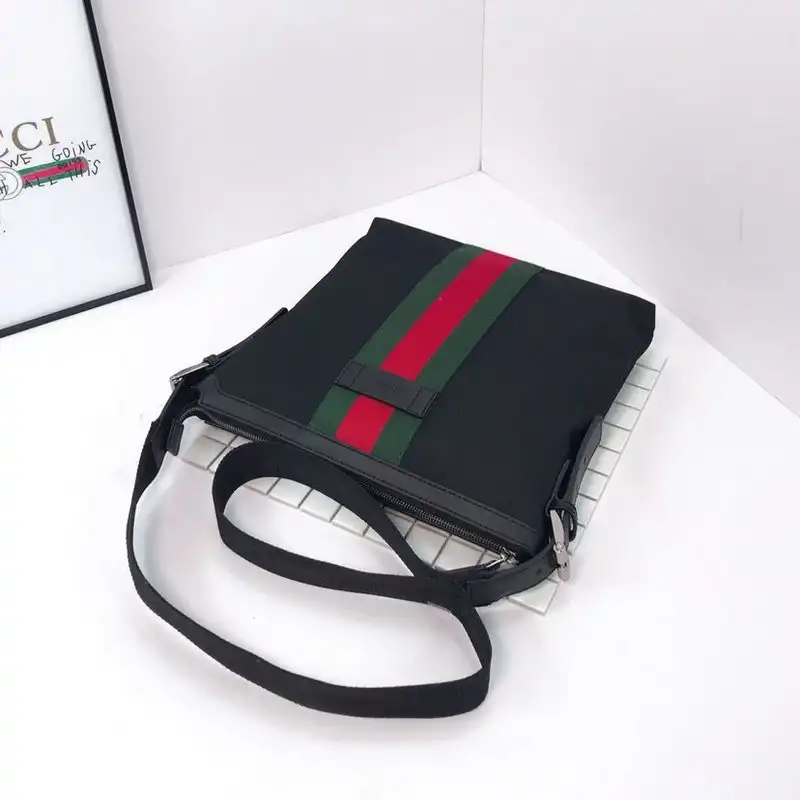 G*u*i bags 20b570170