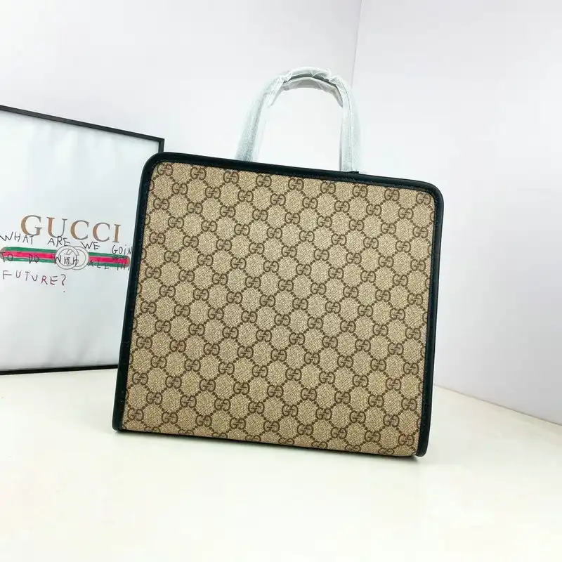 G*u*i bags 20b570195