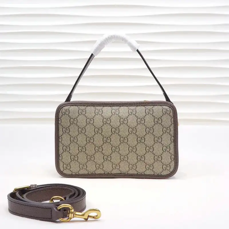G*u*i bags 20b570242