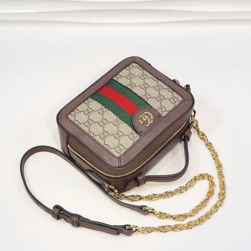 G*u*i bags 20b570243