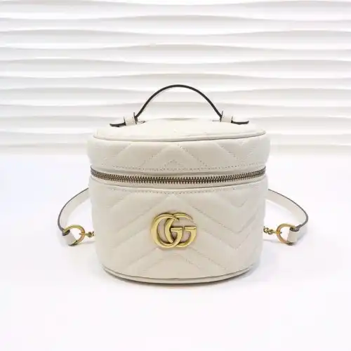 G*u*i bags 20b570244