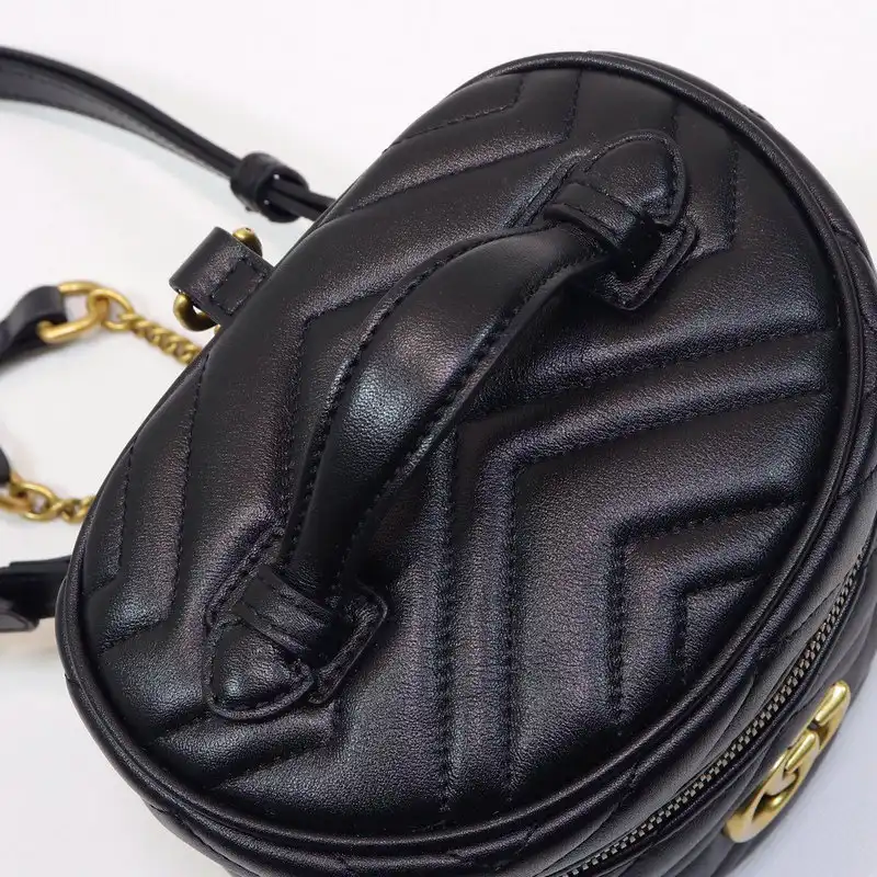 G*u*i bags 20b570246