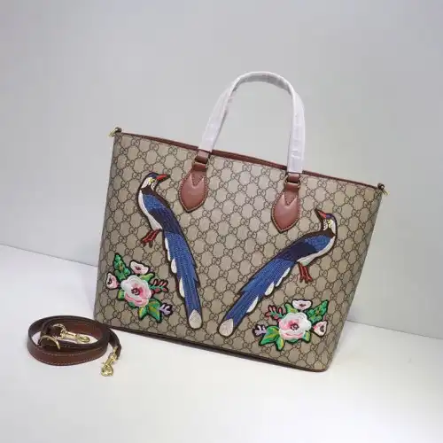 G*u*i bags 20guc0012