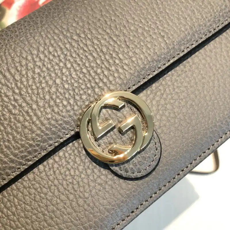 G*u*i bags 20guc0037