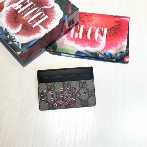 G*u*i bags 20guc0060