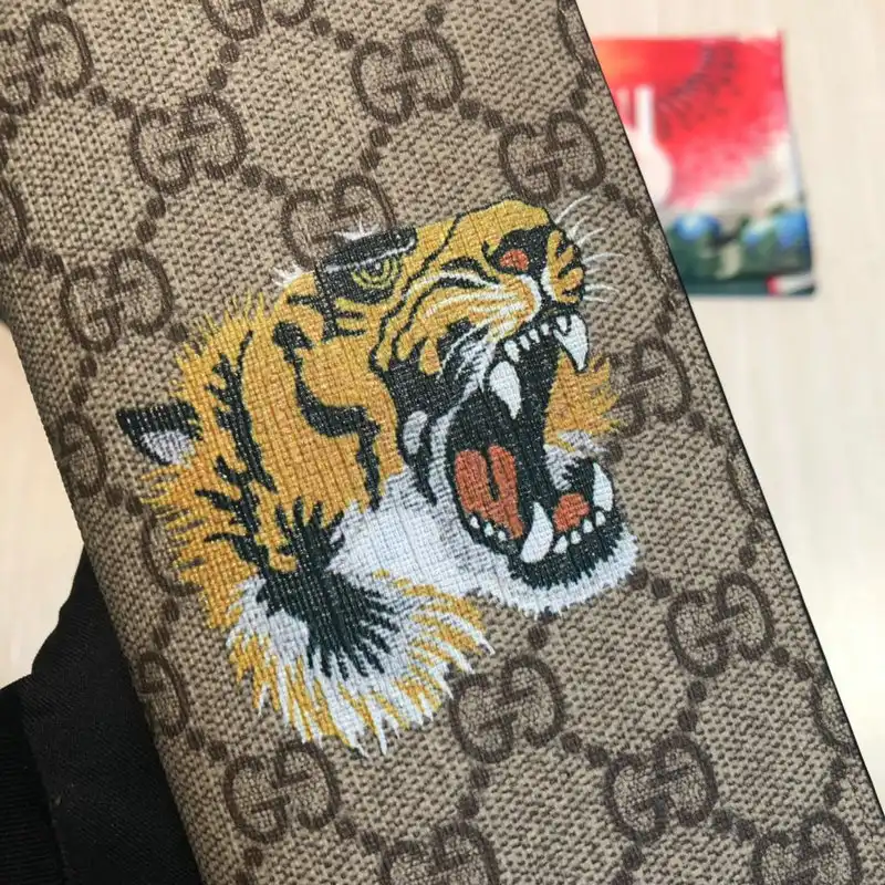 G*u*i bags 20guc0069