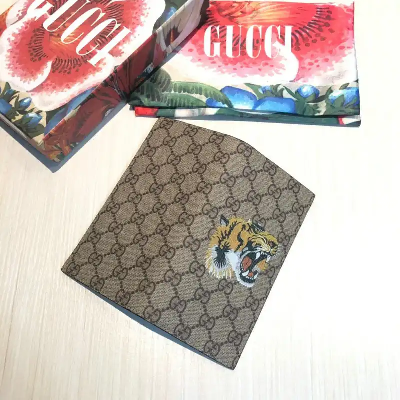 G*u*i bags 20guc0069