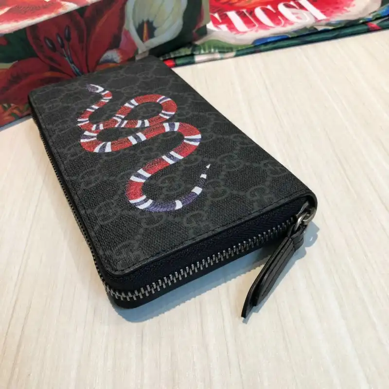 G*u*i bags 20guc0072