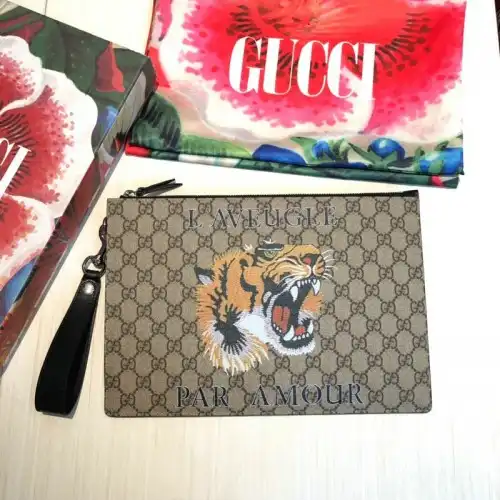G*u*i bags 20guc0079
