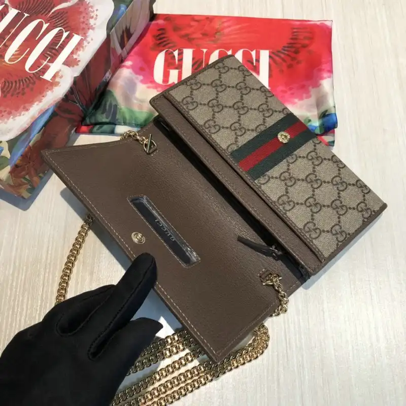 G*u*i bags 20guc0107