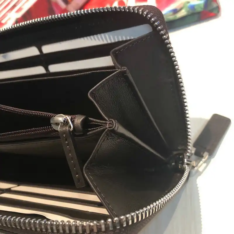 G*u*i bags 20guc0132