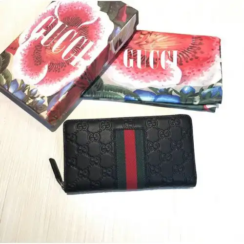 G*u*i bags 20guc0135