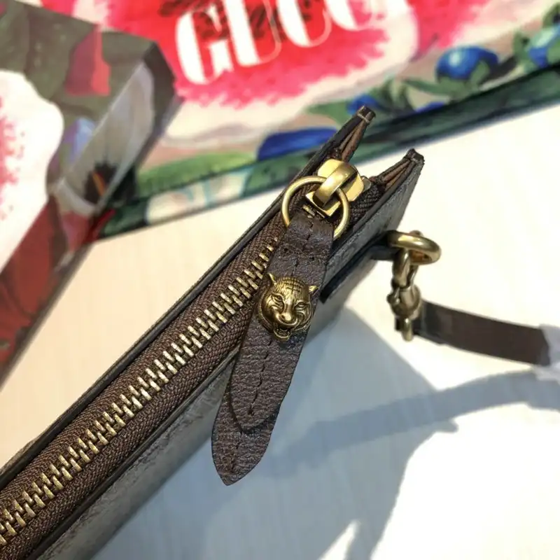 G*u*i bags 20guc0166