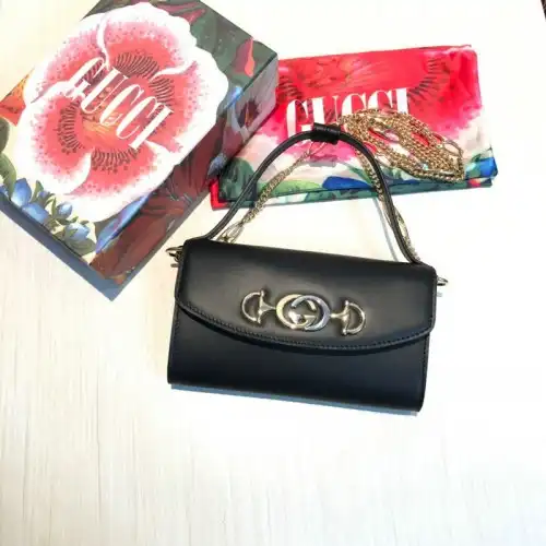 G*u*i bags 20guc0202