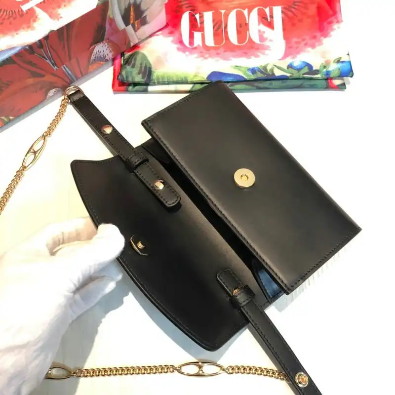 G*u*i bags 20guc0202